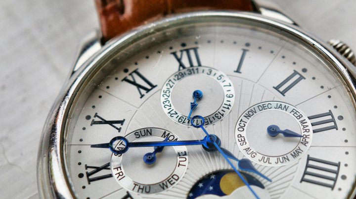 About Montre & Co International